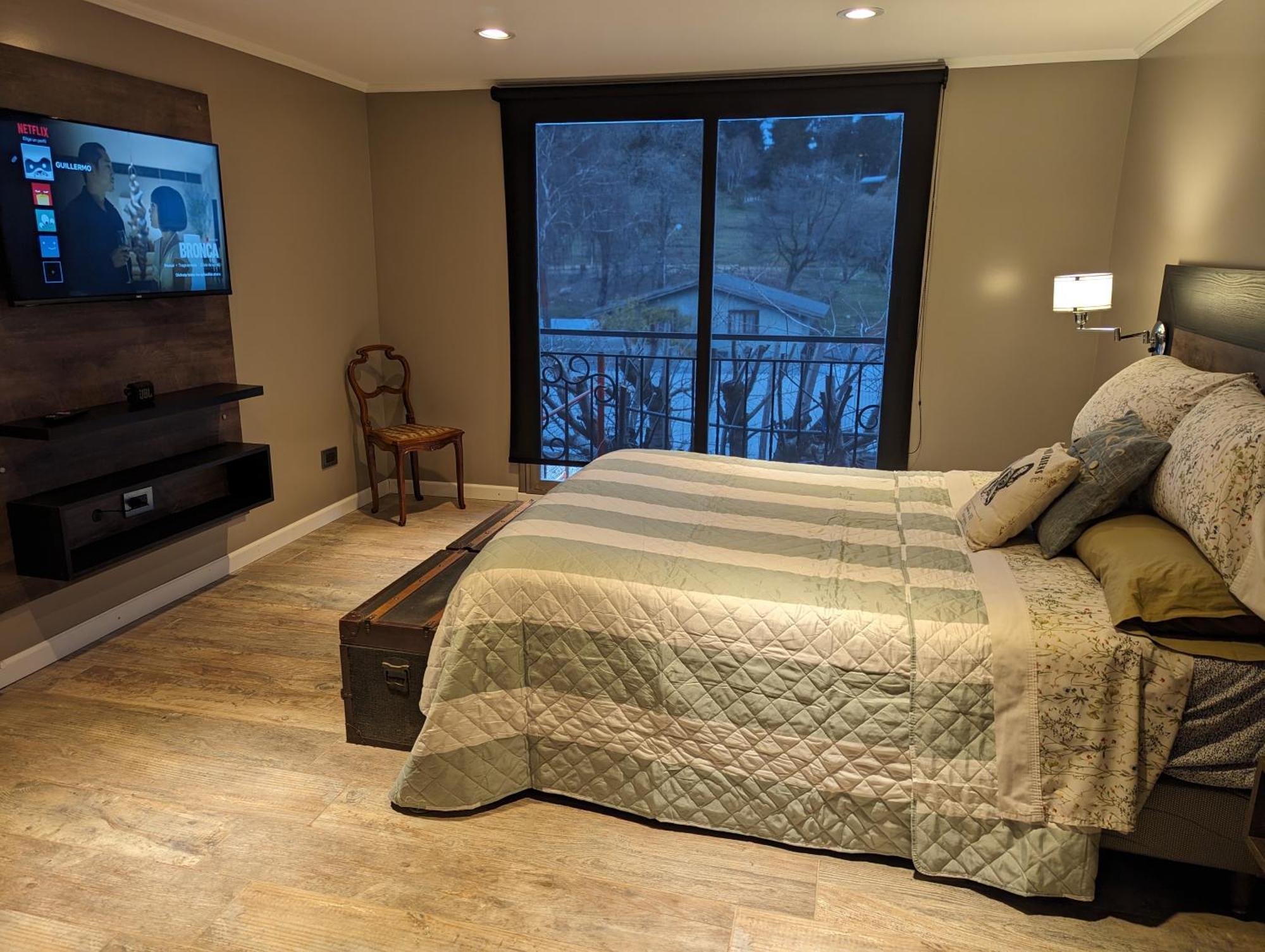 Citizen Kane Lodge - Hospedaje Gourmet Сан-Карлос-де-Барилоче Экстерьер фото