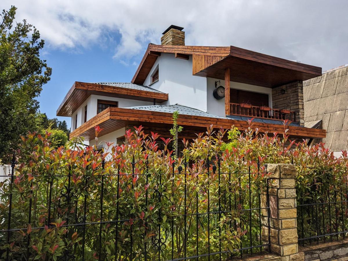 Citizen Kane Lodge - Hospedaje Gourmet Сан-Карлос-де-Барилоче Экстерьер фото