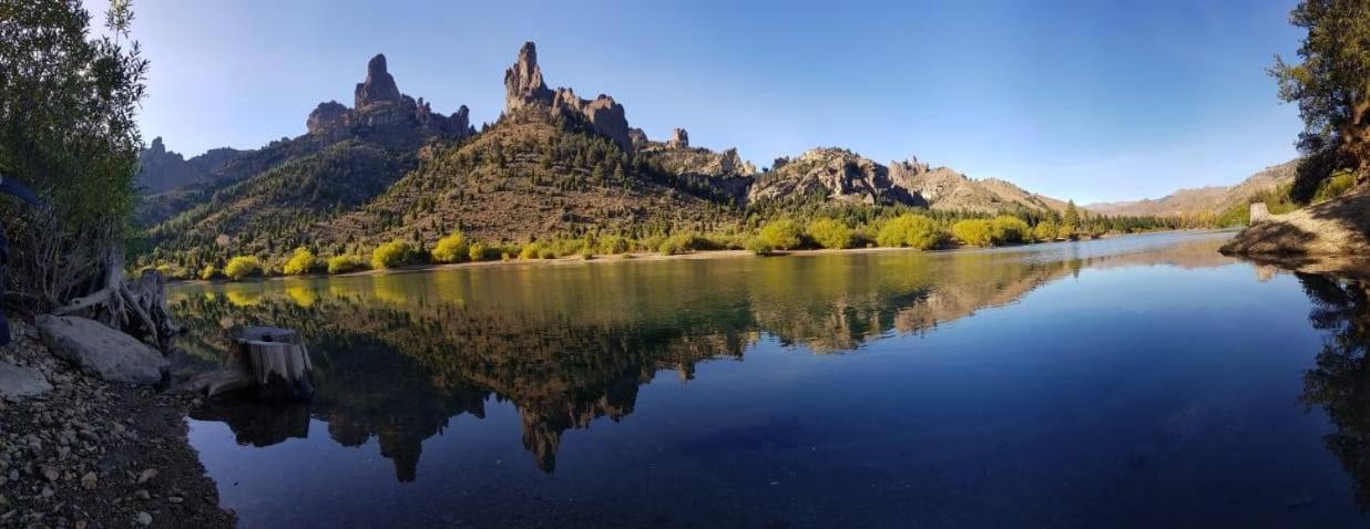 Citizen Kane Lodge - Hospedaje Gourmet Сан-Карлос-де-Барилоче Экстерьер фото